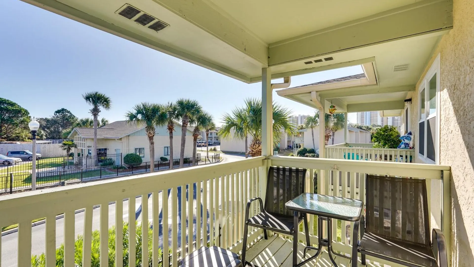 Panama City Beach Condo With Balcony, Walk To Ocean!