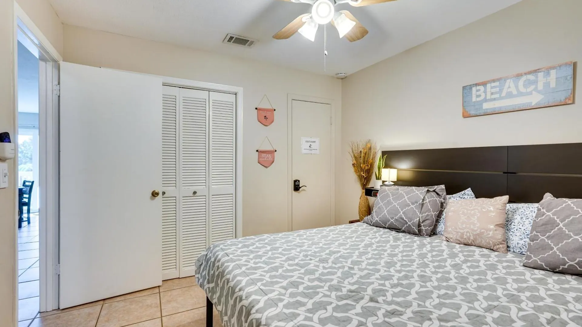Panama City Beach Condo With Balcony, Walk To Ocean! Apartman Panama City Beach
