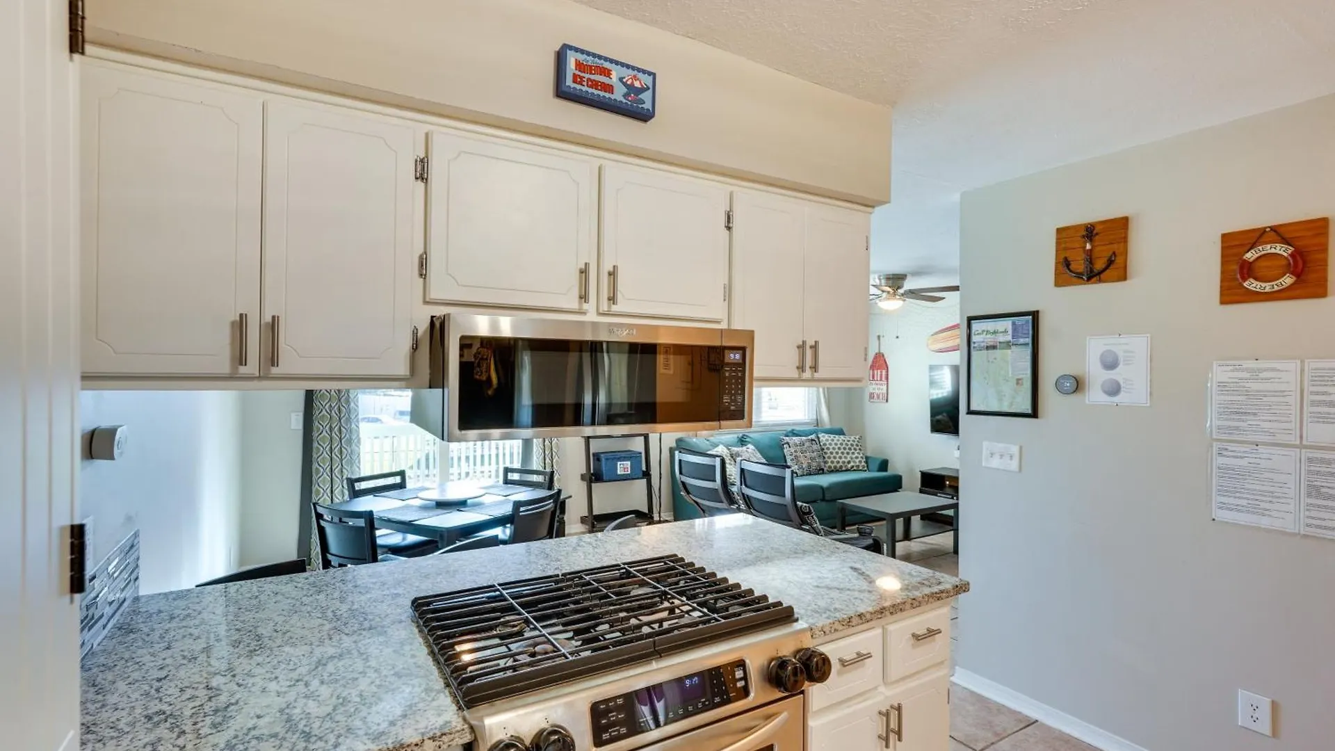 Panama City Beach Condo With Balcony, Walk To Ocean! Amerikai Egyesült Államok